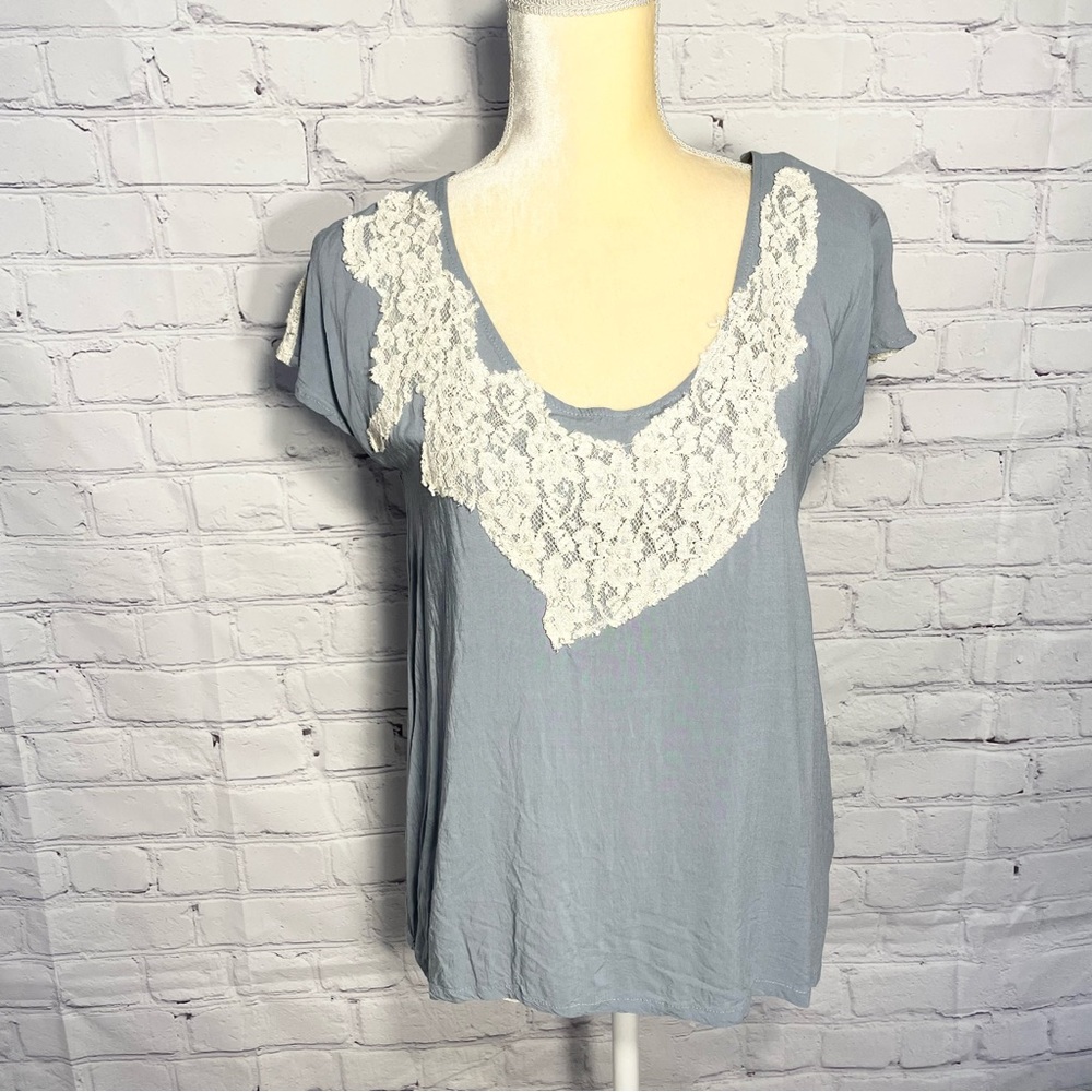 Pins & Needles | Urban Outfitters light blue blouse with lace